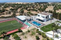 5 Bedroom Detached house in Kouklia Pafou (Paphos) for sale 