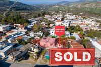 Studio Detached house in Giolou (Paphos) for sale 