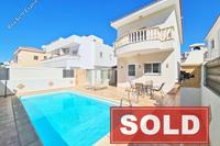 2 Bedroom Detached house in Kato Paphos (Paphos) for sale 