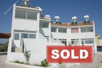 2 Bedroom Town house · Mazotos (Larnaca) for sale 