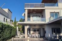 4 Bedroom Detached house · Agios Tychonas (Limassol) to rent 