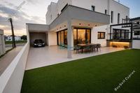 3 Bedroom Semi-detached house in Livadia Larnacas (Larnaca) for sale 