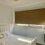 2 bedroom apartment for rent faneromeni larnaca 1918435 thumbnail 16145200