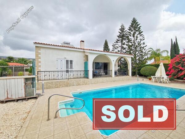 3 bedroom bungalow sold sea caves peyia paphos 1502460 image 3643665