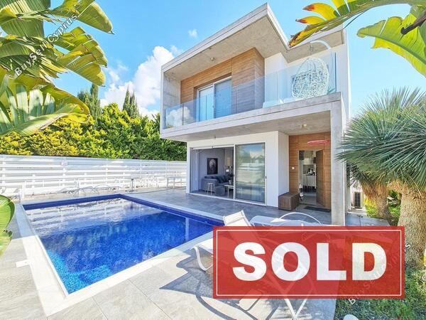 3 bedroom detached house sold coral bay paphos 1017014 image 1044621