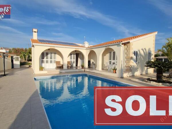 3 bedroom bungalow sold peyia paphos 853135 image 719913 3 bedroom bungalow sold peyia paphos 853135 image 719913