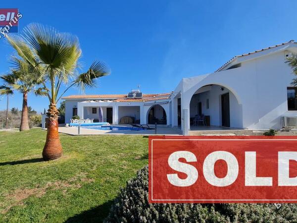 3 bedroom bungalow sold kathikas paphos 620136 image 633078 3 bedroom bungalow sold kathikas paphos 620136 image 633078